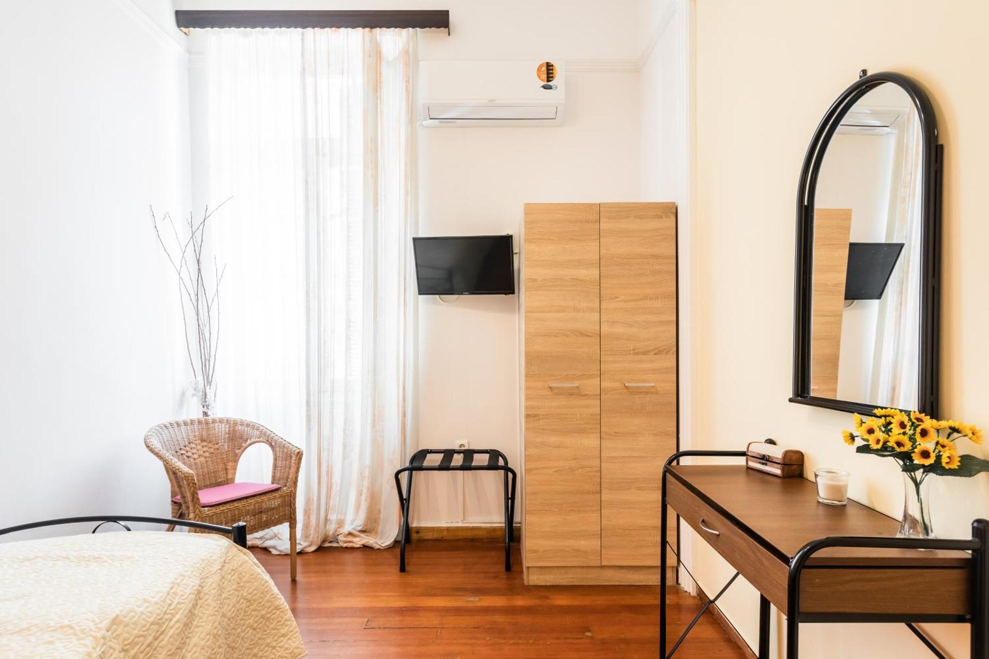 Alegria Simple Economy Rooms أثينا المظهر الخارجي الصورة