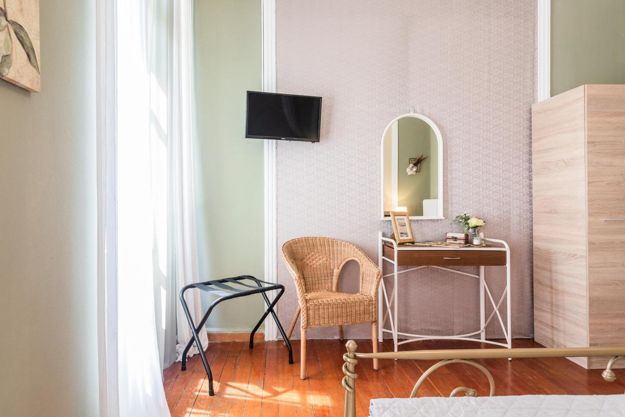 Alegria Simple Economy Rooms أثينا المظهر الخارجي الصورة